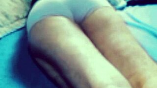 HOT MAN FLASHES COCK IN PRIVATE ADULT CHAT ROOM BROADCAST!