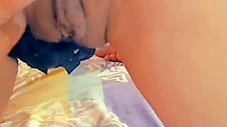 look at this hot 18-year-old lady's beautiful vagina ready for masturbation??
