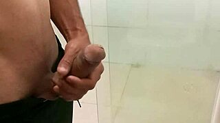 Skinny solo unleashes monster cumshot in homemade blast
