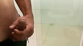 Skinny solo unleashes monster cumshot in homemade blast