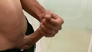 Skinny solo unleashes monster cumshot in homemade blast