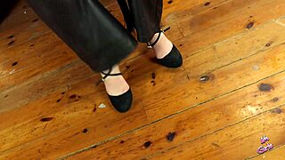 Curvy Milf Lucifer Wax Shaves Pussy Then Squirts on Huge Dildo