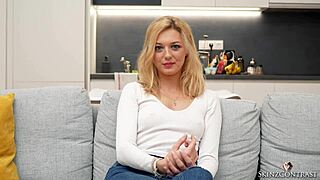 i chat with czech babe isabella de laa