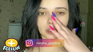 Big Tits Beauty Overwhelms with Her Massive Peitos