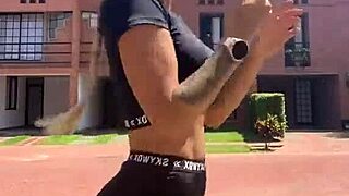 Athletic Colombian Latina Milf Leandra Flaunts Her Perfect Fitness Ass