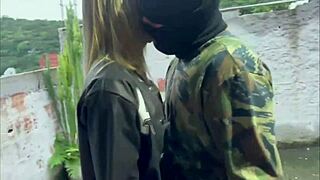 Ei casada, abre essa bunda pro militar foder gostoso no cafofo enquanto o corno vê