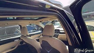 dude, i left my hot girlfriend alone in the parking lot and she masturbated squirting in the car