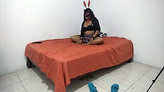 18 year old indian student bends over for old man's doggystyle pounding