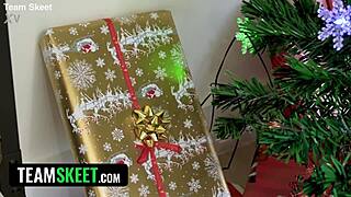 santa's cumming early with big tits blonde double blowjob sloppy orgasm spanking