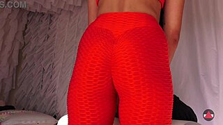 i couldn't believe her yoga leggings hid that creampied filipina pussy