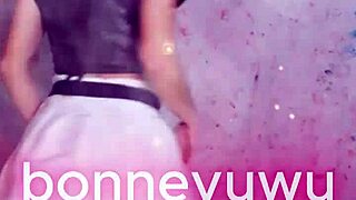 hey bonneyuwu shakes her sexy pigtails in that white skirt dance