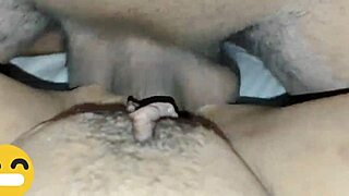 ¡mira cómo le meto la verga en el culo a esta madura culona con tetas grandes!