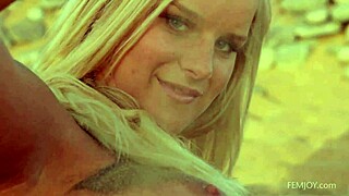 Marry Queen Bares Huge Natural Tits And Teases To Drive You Wild!