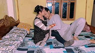 babe chats dirty about mommy fucking her big tits pussy for max pleasure on bed