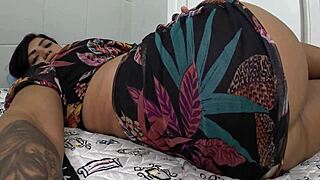 Pantyless market tease leads to neighbor's raw anal