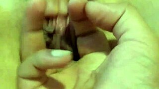 sexy horny mexican latina prostitute pussy ready for raw sex!