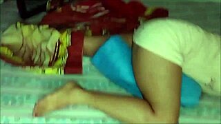 Young Stepmom Fucks Horny Son-in-Law Pretends Husband Photographs Her Curvy Tits