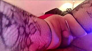 oops agujero equivocado anal profundo en puta latina alquilada por dinero