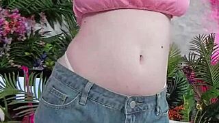 Blonde Gigi Sweets Deepthroats Bryan Gozzling's Huge Cock Wetly