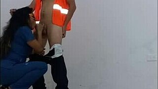 🧹cleaner seduced by horny nurse puts on condom fucks her standing in hospital halls!