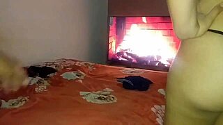 Latina milf ebony babe spreads huge fat ass for all night hardcore sex