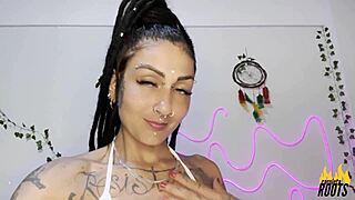horny latina putinha caroleta roots masturbates pussy licks to orgasm