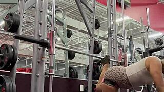 Bobbi Jo's Ebony Ass Pops Cherries in Workout
