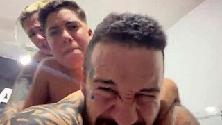 ai que delícia socando até o fundo no cu e buceta 💦 até gozar juntos