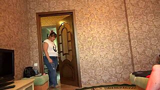 hey milf, your big gorgeous ass shakes so hot during this lesbian massage!