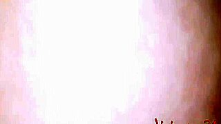 Amateurs fuck my wet pussy and cum hot on my big ass!!
