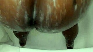 Juiceey Montana's massive ass and tits tease on webcam
