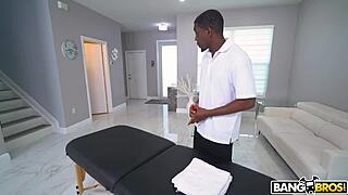 Jenna Star Begs Masseur Jonathan Jordan to Massage and Pound Her Pussy
