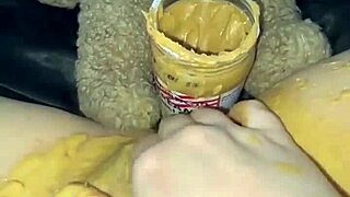 snowwhite, shove food deep in your arab pussy?