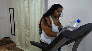 Chubby Desi Rose's workout turns into hilarious belly boob blooper fail