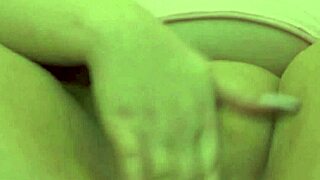 shh kiss me after i squirt down there baby
