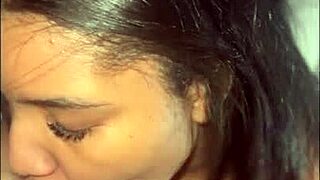 big ass nia jade's outdoor blowjob hides a piss twist