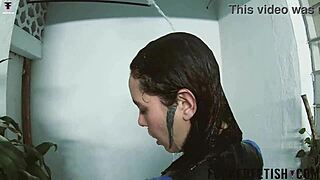 skinny bikini babe teases aquafilia underwater bathtub sex