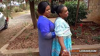 amateur bbw ebony lesbians grind and share double dildo in sloppy homemade pussy fuck