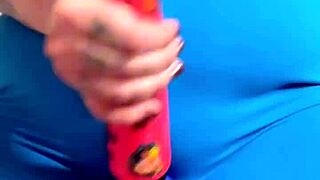 Post-Workout BBW Drips Cum from Juicy Pussy!