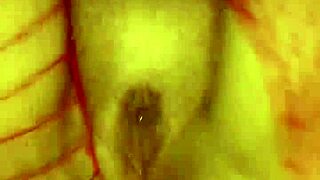 wanna see this hot puta ride hard on cam with her open red body giving those deep sentones?