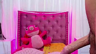 VALENTINA BENT OVER SUCKING OLD LATINA DOGGYSTYLE VAGINA POUNDING