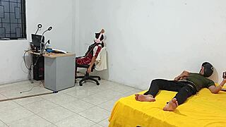 Kinky Stepsis Watches My Intense Solo Session Up Close