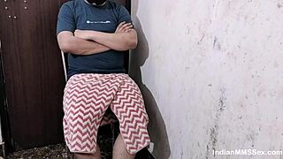 Married Desi Indian Milf Creampied Doggystyle by Hubby in Romantic Morning Fuck