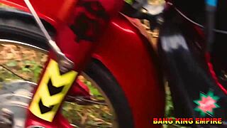 damn, african wife fuck queen rides her big dick ex-boyfriend raw in the ghetto