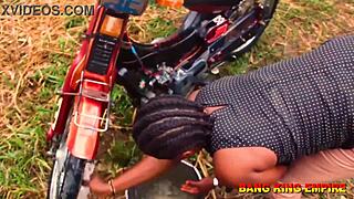 damn, african wife fuck queen rides her big dick ex-boyfriend raw in the ghetto