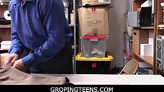 Groping Amilia Onyx's Tight Ass Hidden in Leggings Shop