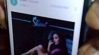 so you're thinking jeans worship could turn romantic with a free sketch of her curves?
