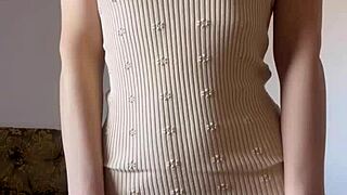 Wanna see Maiskii finger her wet shaved teen pussy?