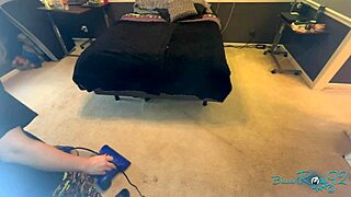 just vacuuming the bedroom before i head out