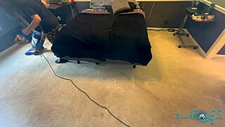 just vacuuming the bedroom before i head out